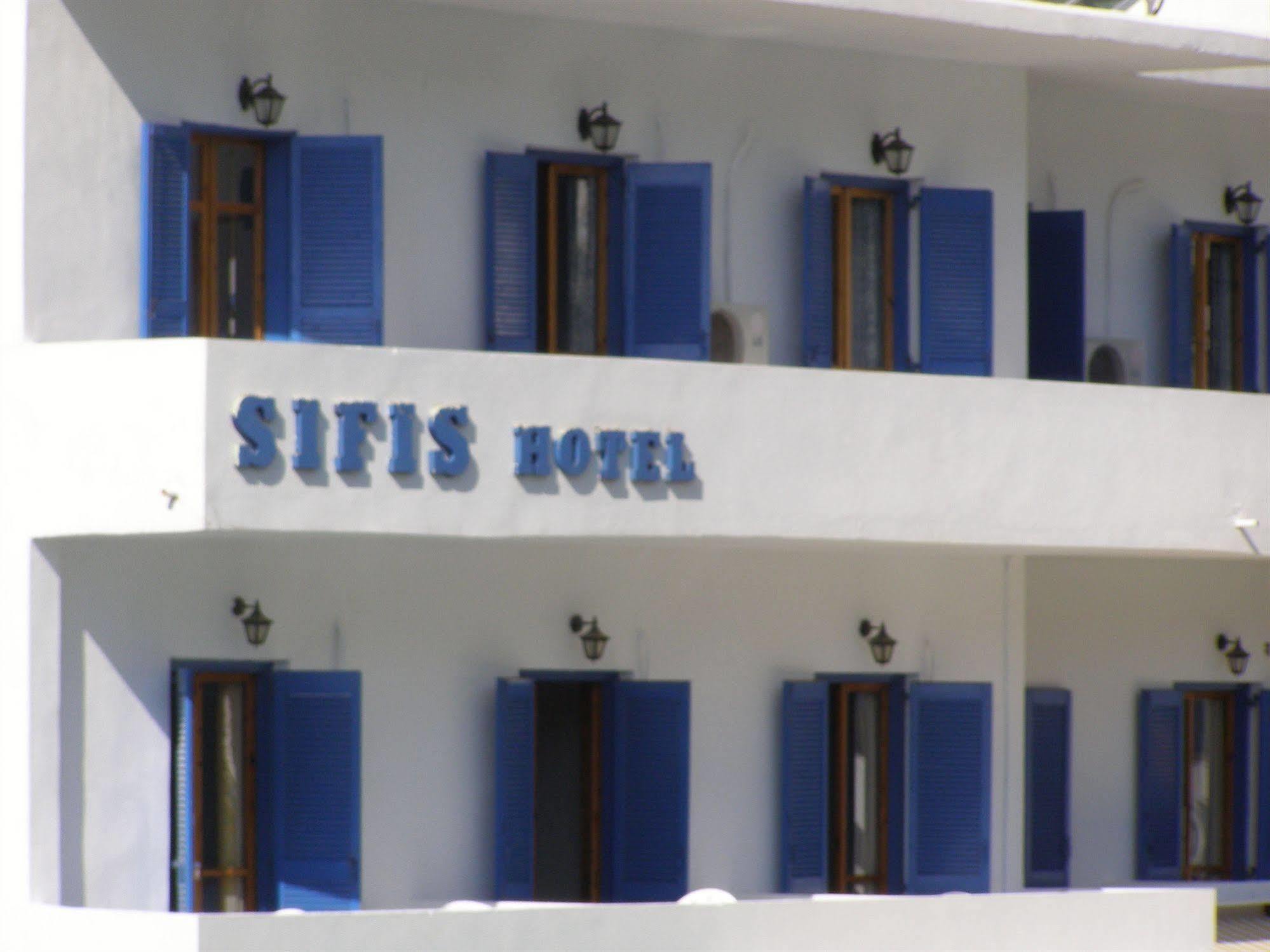 לינה וארוחת בוקר לוטרו Sifis מראה חיצוני תמונה